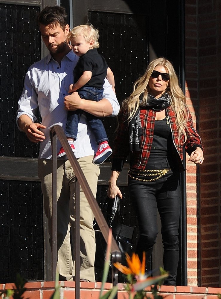 Josh Duhamel and Fergie to Church on Christmas Day