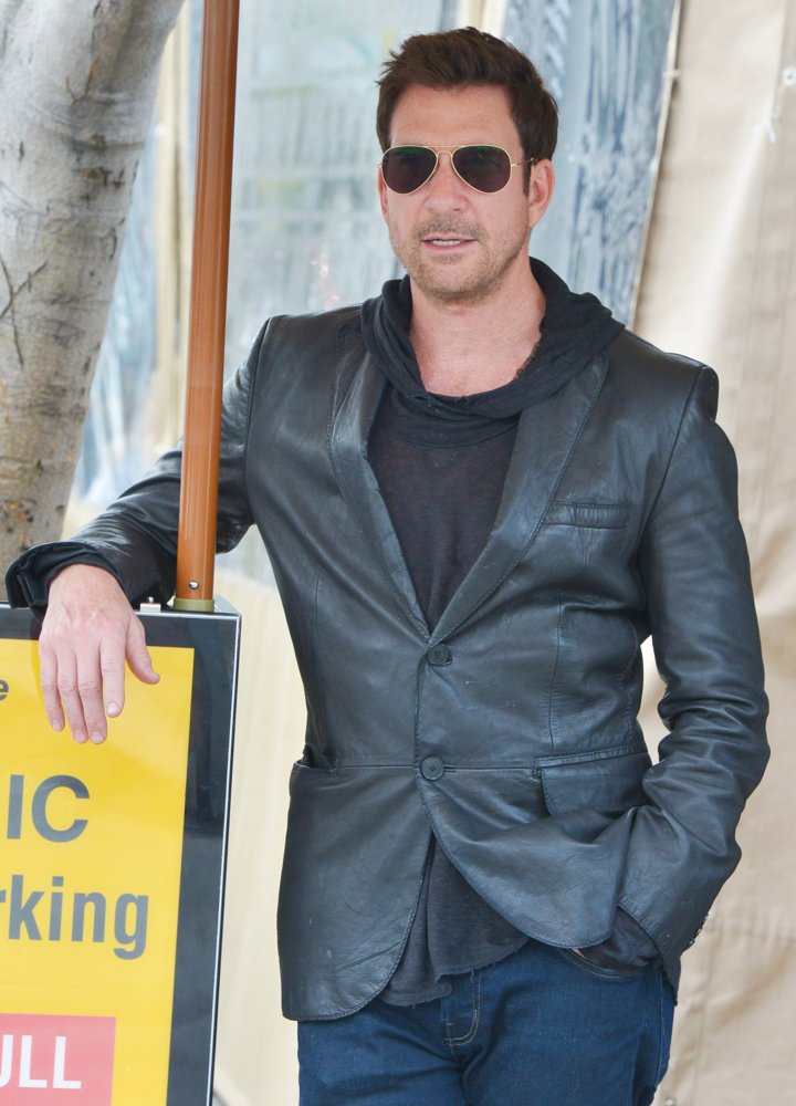 Dylan McDermott Goes to Lunch at Il Pastaio Restaurant