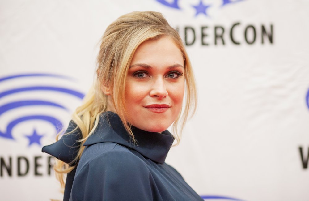 Wondercon 2019 - The 100 - Photocall