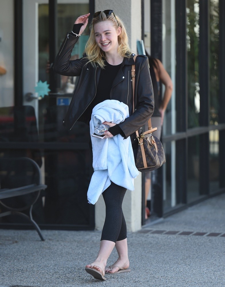 Elle Fanning Finishes A Workout