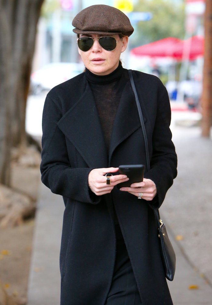 Ellen Pompeo Seen Leaving A Nail Salon