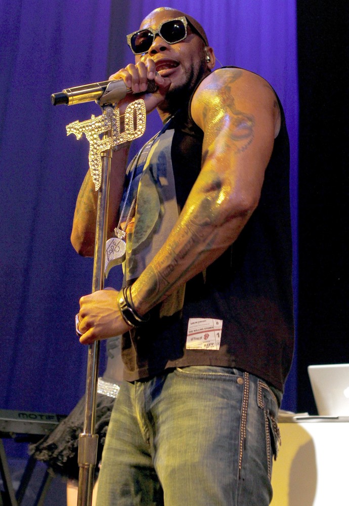 Flo Rida Performs Live at The Bay Street Grand Prix Celebrity Race Gala
