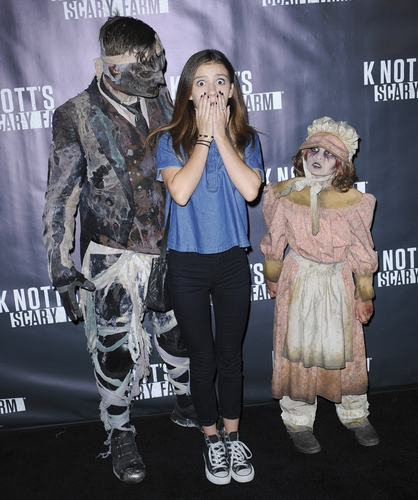 Knotts Scary Farm Black Carpet