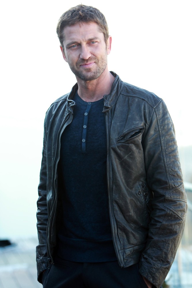Russian Photocall for Olympus Has Fallen