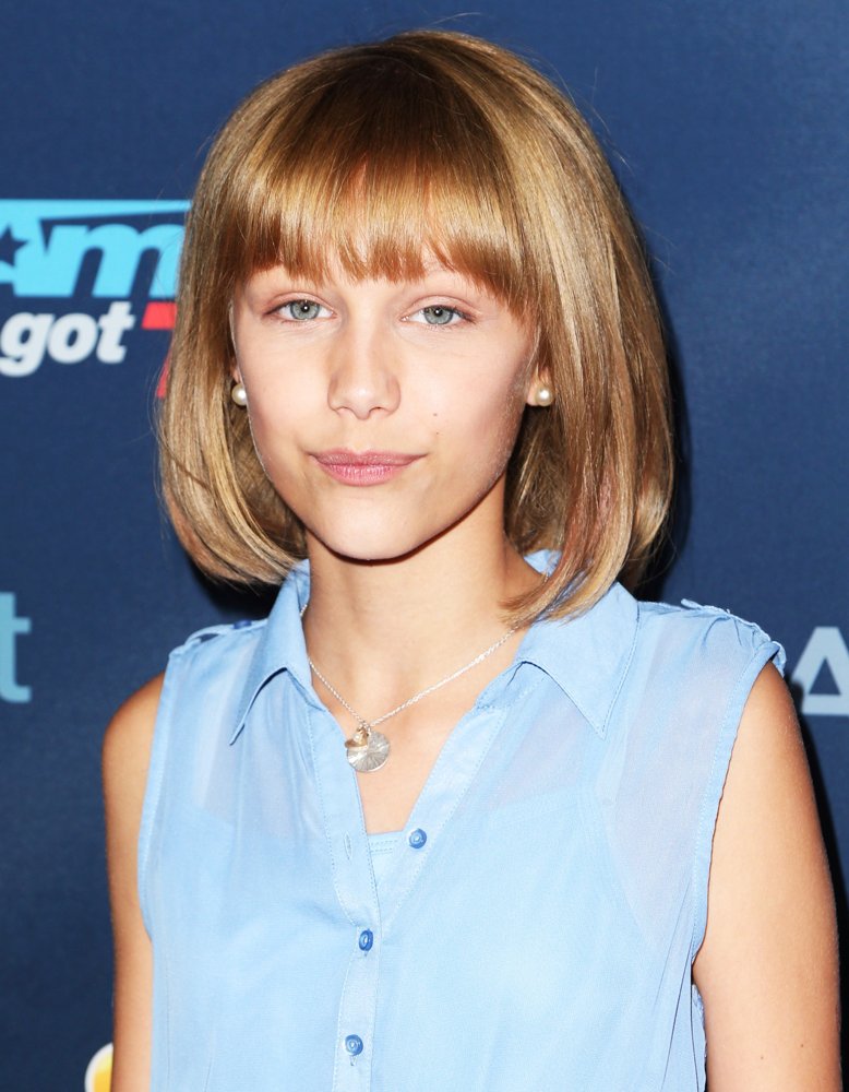 America's Got Talent Season 11 Live Show Red Carpet