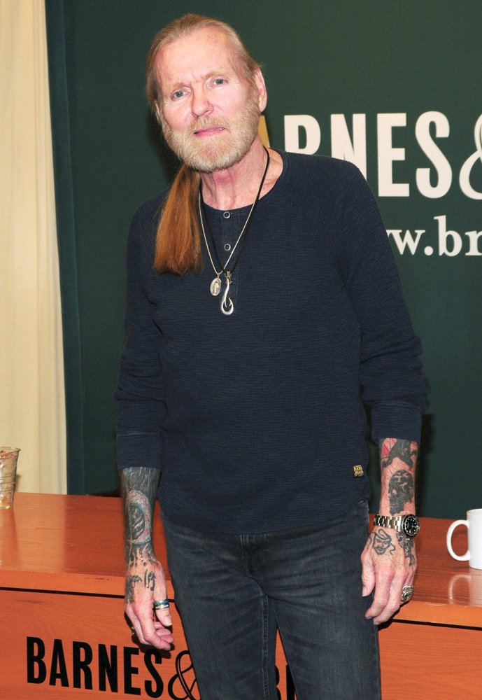 Gregg Allman Signs Copies of My Cross to Bear