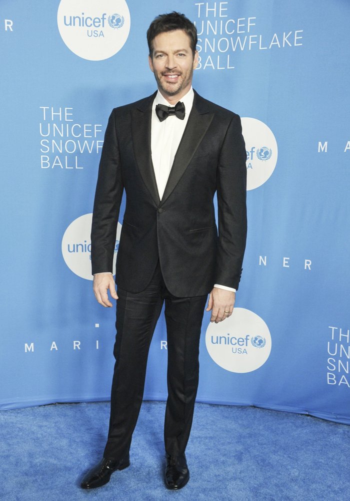 13th Annual UNICEF Snowflake Ball - Arrivals
