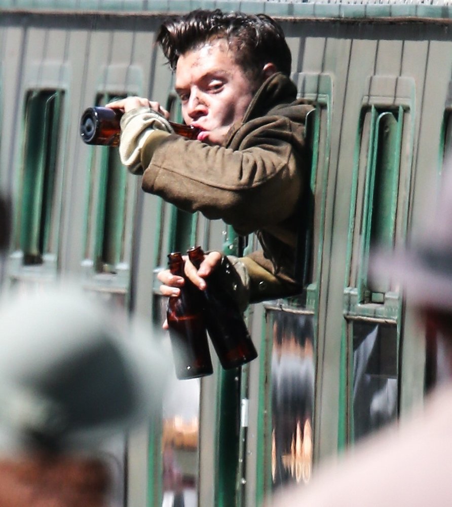Harry Styles on The Set of Dunkirk