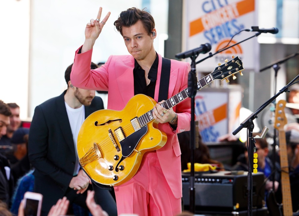 Harry Styles Performing Live on NBC's Today Show