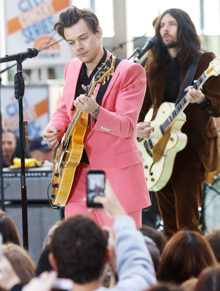 Harry Styles Performing Live on NBC's Today Show