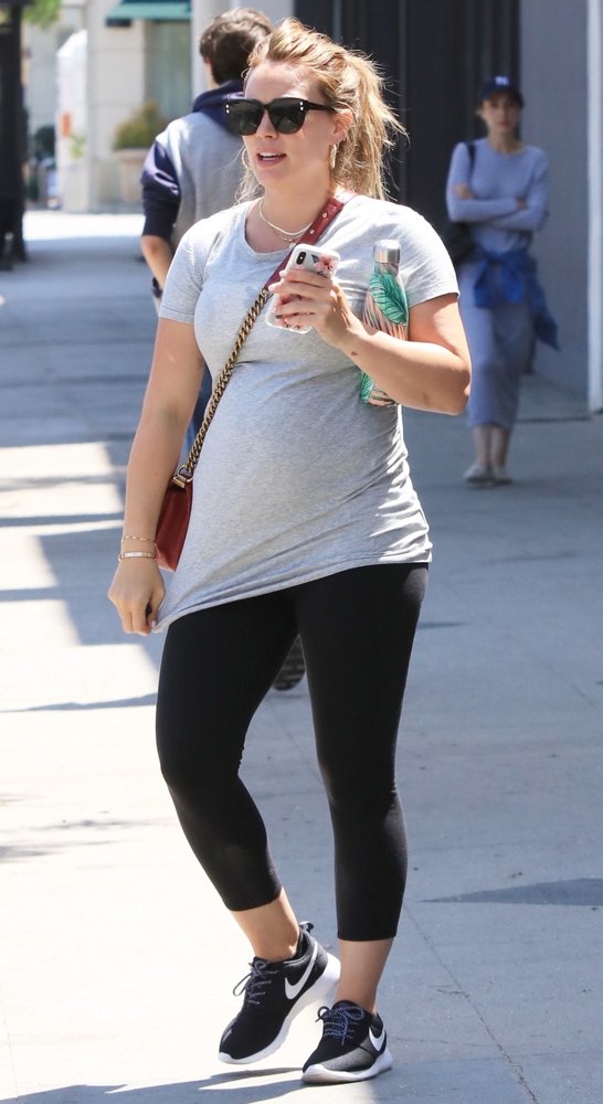 Hilary Duff;<br>Pregnant Hilary Duff Steps Out in Casual Wear to Go Shopping