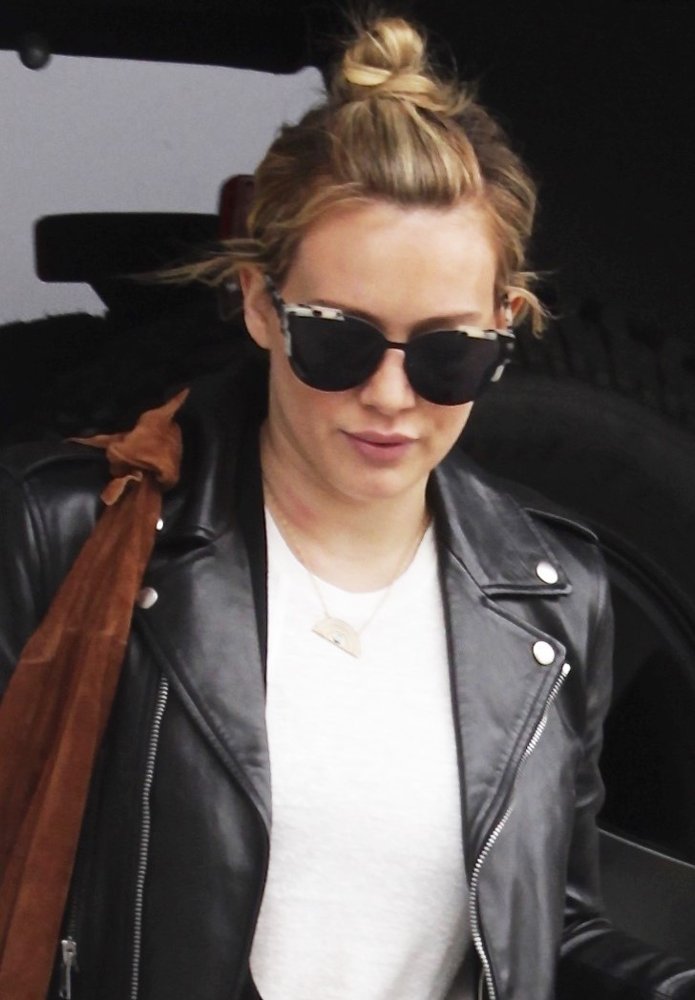 Hilary Duff Leaving The Gym