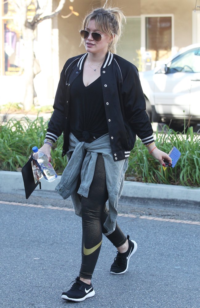 Hilary Duff Leaving The Gym