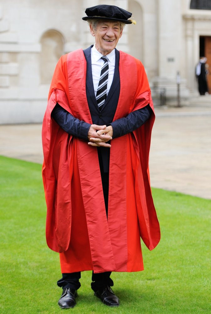 Ian McKellen Receives An Honorary Degree from Cambridge University