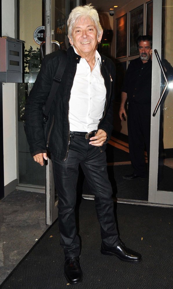 Ian McLagan Arrives at Robbie Fox's Bel and Bellucci Restaurant