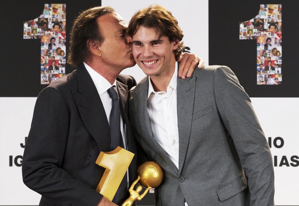 Julio Iglesias Receives His Award for Most Sold Records in Spain