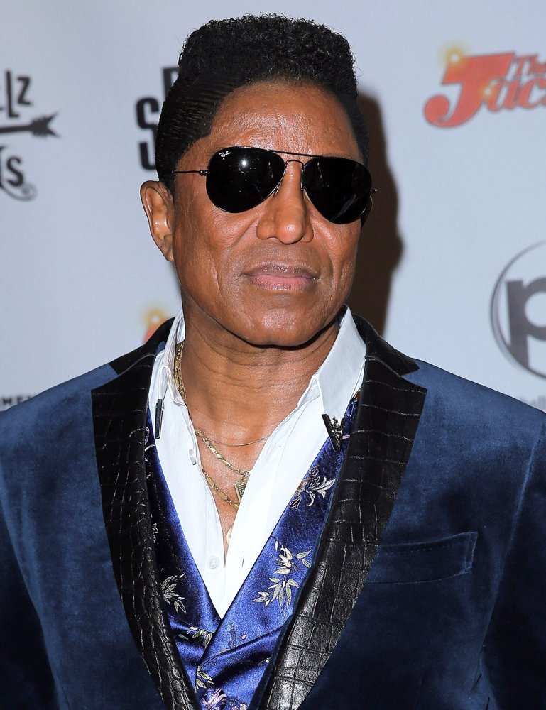 Red Carpet for RockTellz and Cocktails Presents The Jacksons