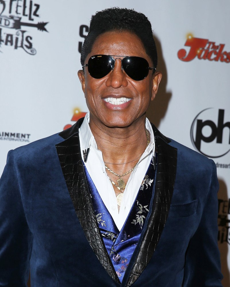 Red Carpet for RockTellz and Cocktails Presents The Jacksons