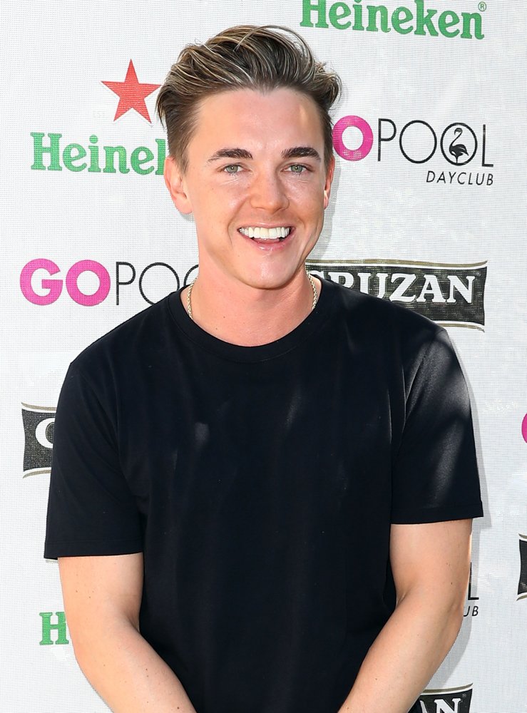 Jesse McCartney at Go Pool Dayclub