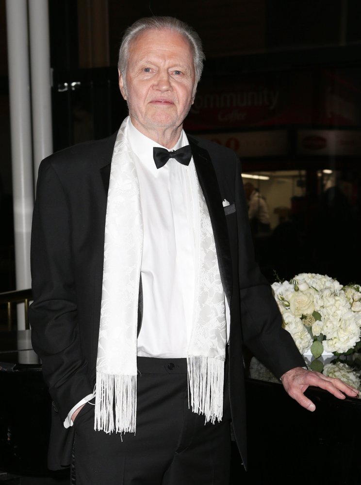 Jon Voight<br>27th Annual Movieguide Awards Gala - Inside