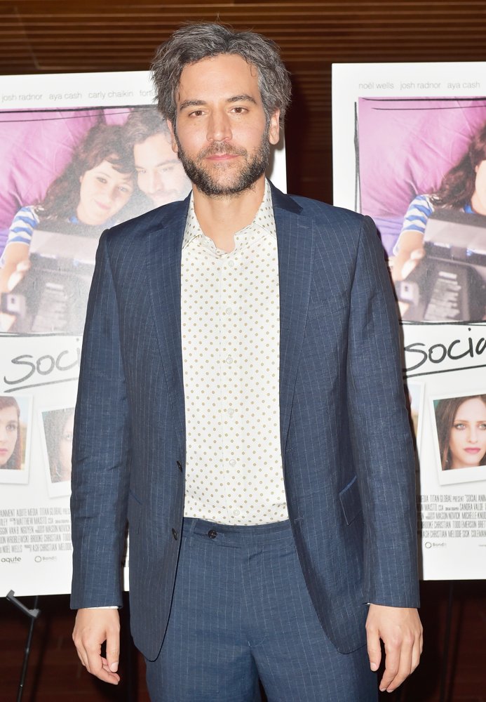 Premiere of Paramount Pictures and Vertical Entertainment's Social Animals
