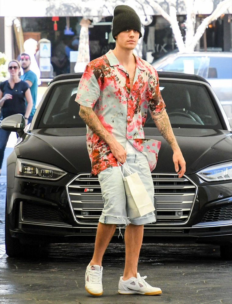 Justin Bieber Out Shopping