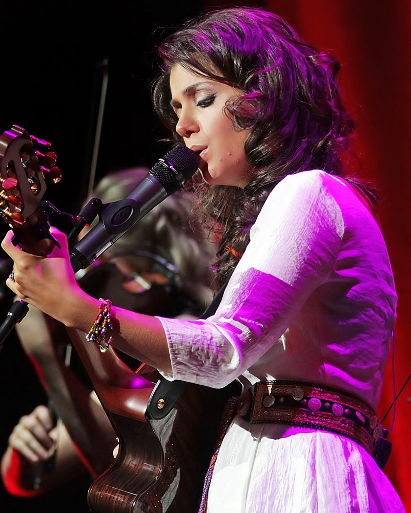 Katie Melua Performing