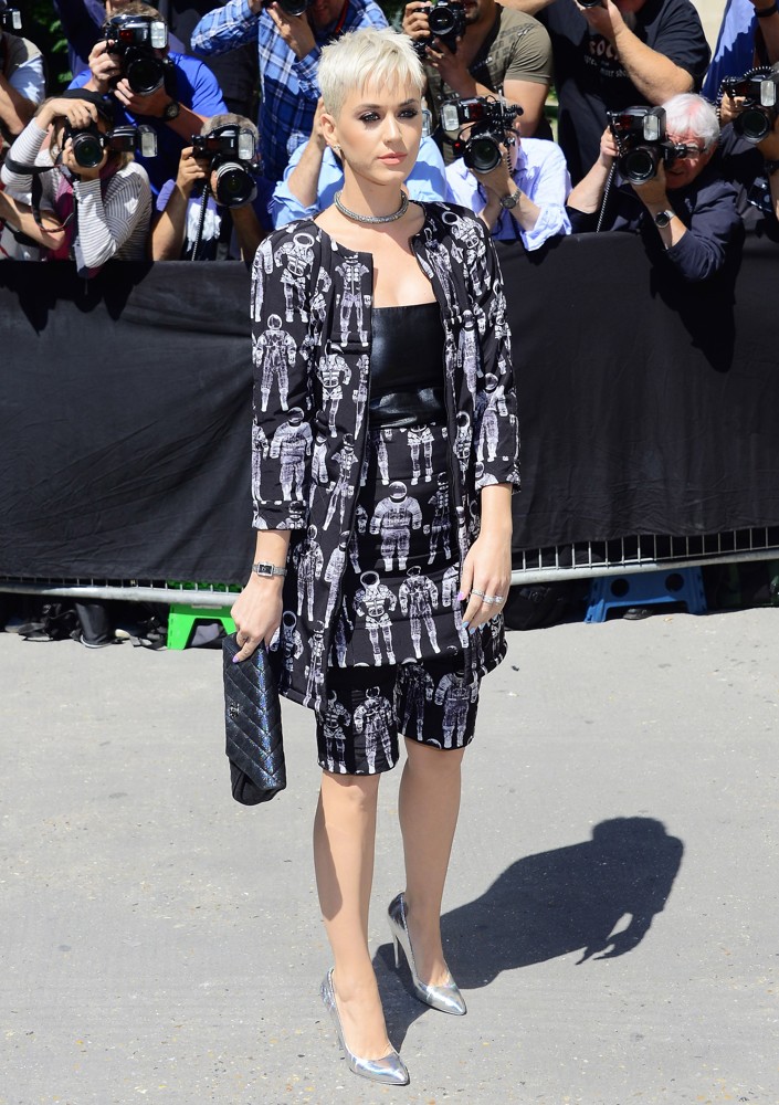 Paris Fashion Week Haute Couture Fall-Winter 2017-2018 - Chanel - Outside Arrivals