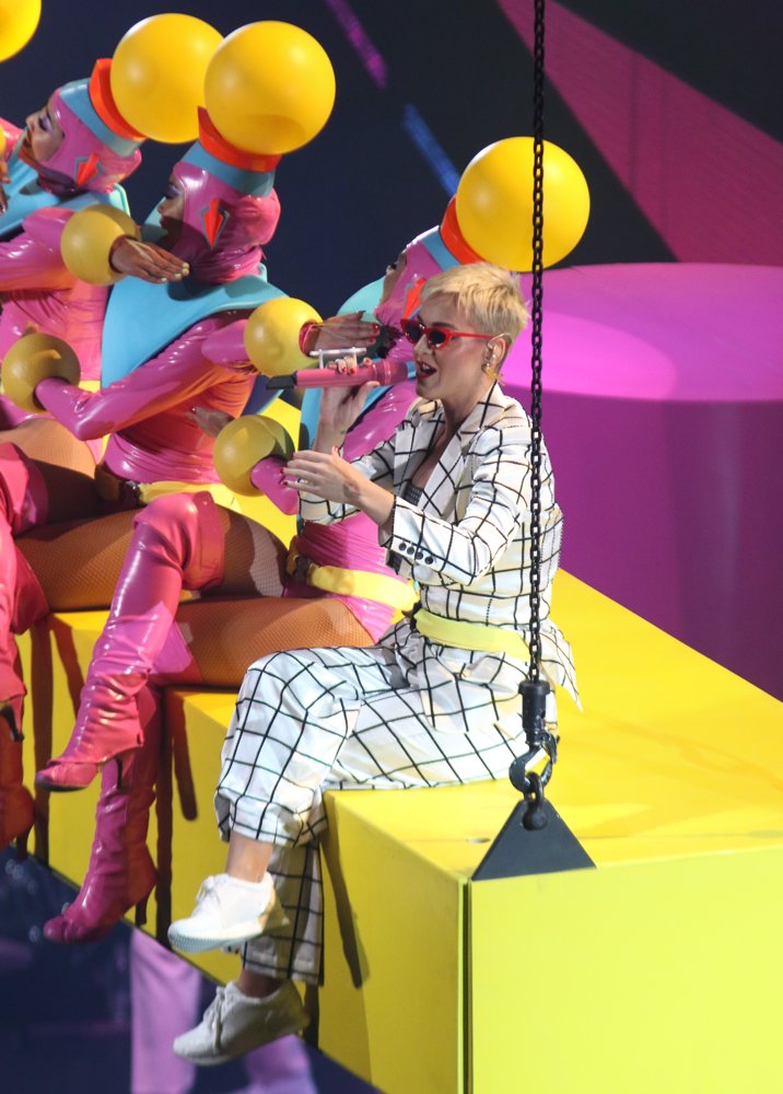 Katy Perry Performs Live at Madison Square Garden