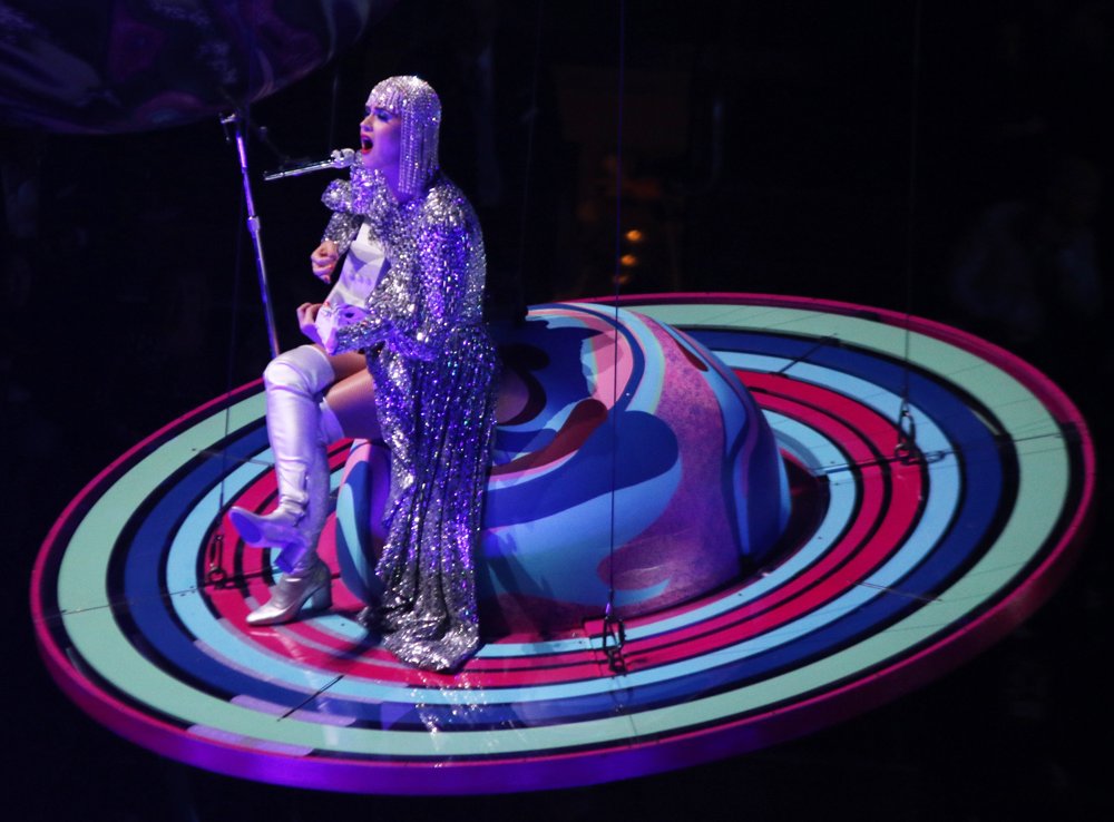 Katy Perry Performs Live at Madison Square Garden