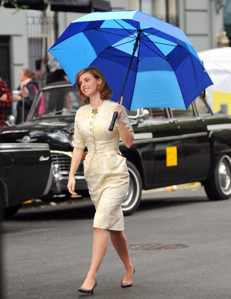 Kelli Garner on The Set of Pan Am Filming on Location in Brooklyn