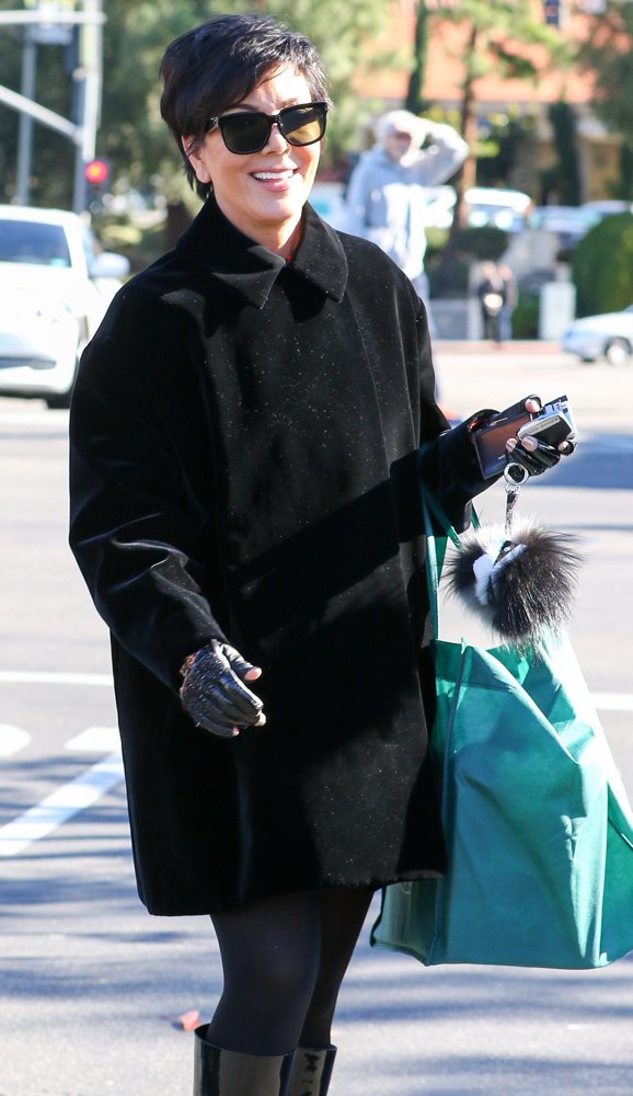 Kris Jenner Shops at Williams-Sonoma