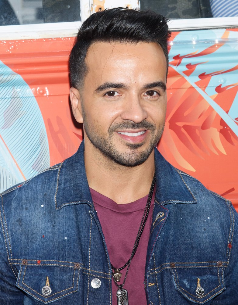 Luis Fonsi Celebrates Barcardi National Rum Day