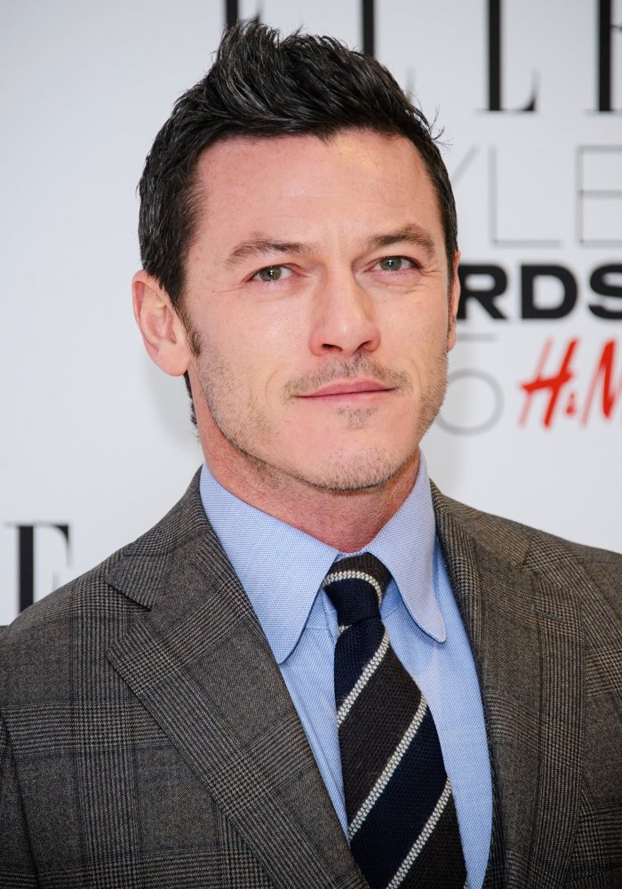 Evan london. Luke Evans. Люк Эванс.