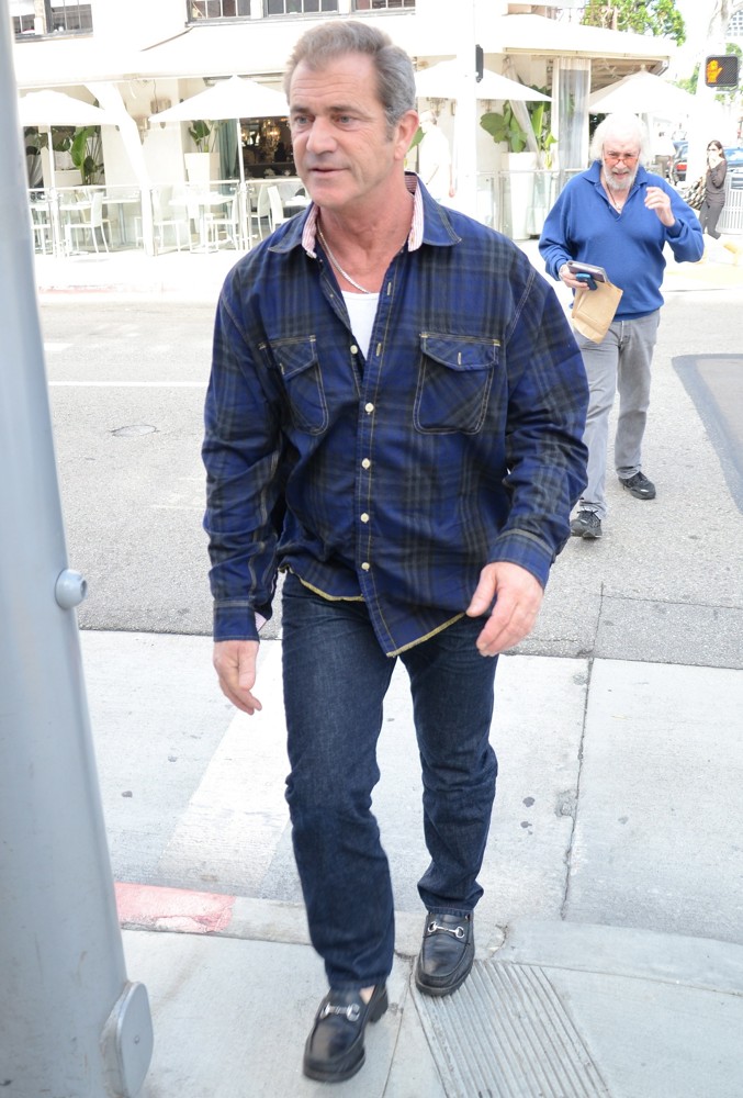 Mel Gibson Wearing A Plaid Shirt while Out Shopping in Beverly Hills