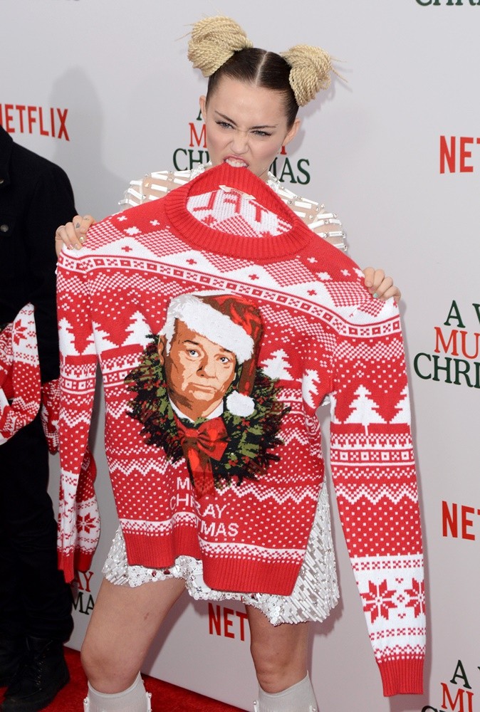 miley cyrus picture 889 a very murray christmas new york premiere red carpet arrivals - Miley Cyrus Christmas miley cyrus picture 889 a very murray christmas new york premiere red carpet arrivals - Miley Cyrus Christmas