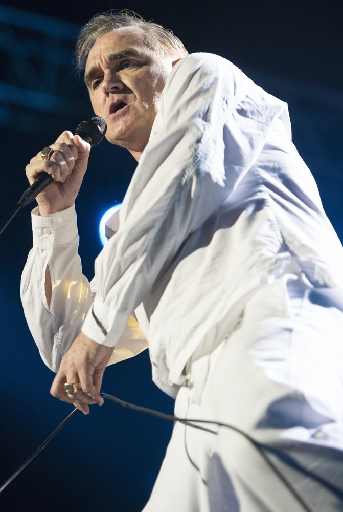 Morrissey Performs Live