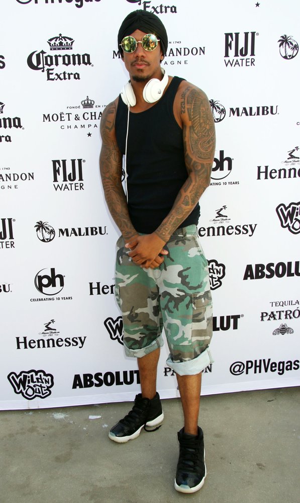 Nick Cannon Hosts and DJs at The Worlds Wildest Pool Party