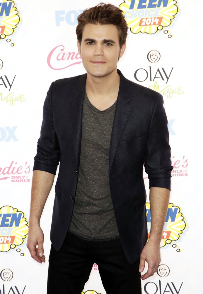 Paul Wesley Teen Choice Awards 2014 - Arrivals.
