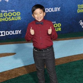Los Angeles Premiere of The Good Dinosaur - Arrivals