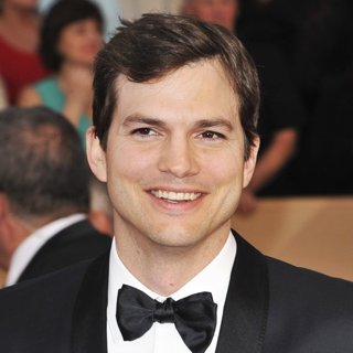 Ashton Kutcher in 23rd Annual Screen Actors Guild Awards - Arrivals