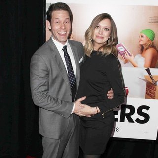 Sisters New York Premiere - Red Carpet Arrivals