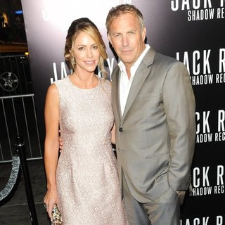 Los Angeles Premiere of Jack Ryan: Shadow Recruit - Red Carpet Arrivals