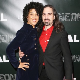 Premiere of Neon's Colossal