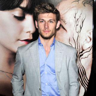Candie's Presents The Los Angeles Premiere of 'Beastly' - Arrivals