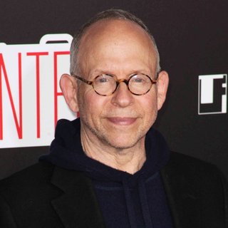 New York Premiere of Warner Bros. Pictures' The Intern - Red Carpet Arrivals
