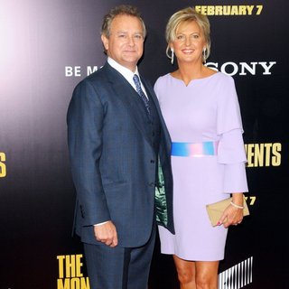 New York Premiere of The Monuments Men - Inside Arrivals