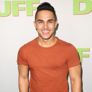 Los Angeles Fan Screening of The DUFF - Red Carpet Arrivals