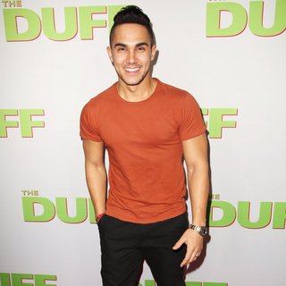 Los Angeles Fan Screening of The DUFF - Red Carpet Arrivals