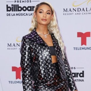 2019 Latin Billboard Awards - Red Carpet Arrivals